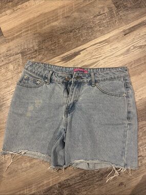 Edikted Light Blue Distressed Denim Crop Jeans